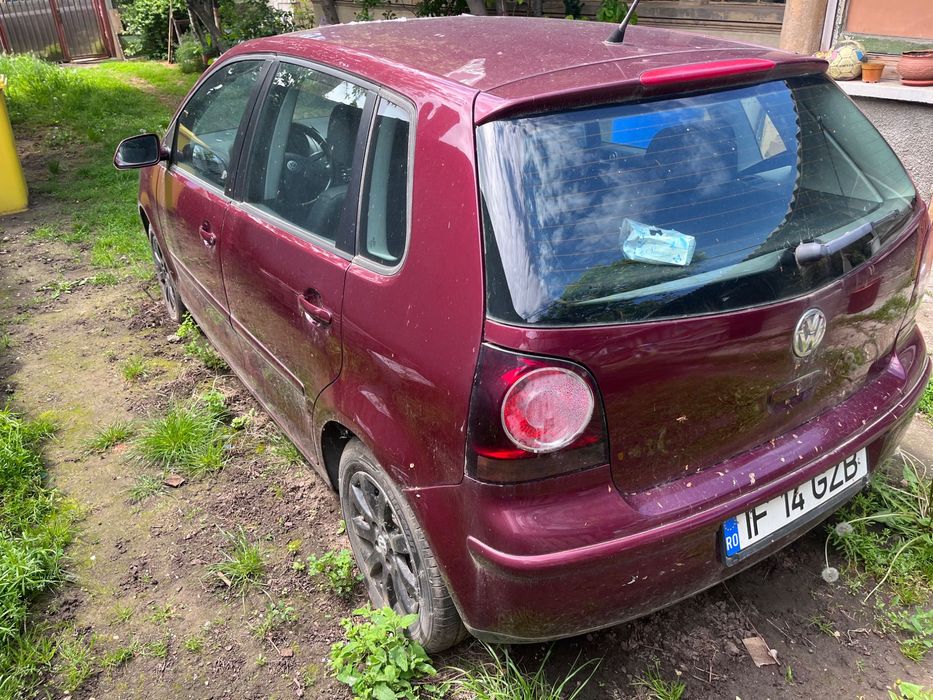 Volkswagen Polo 2005 diesel, 704 € — imagine 4