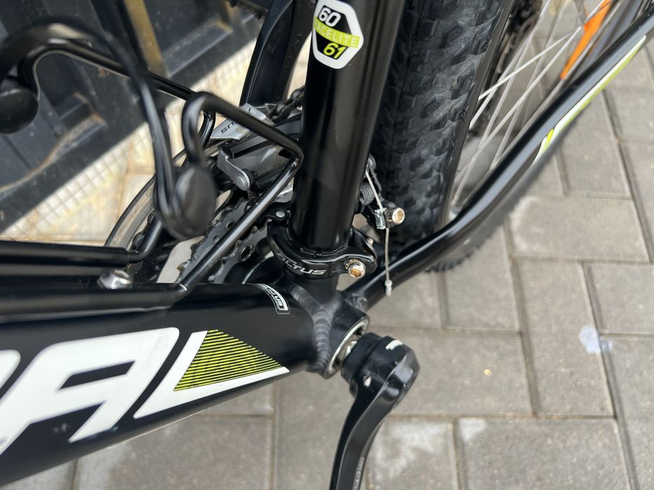 Велосипед Merida julet ( trek giant author