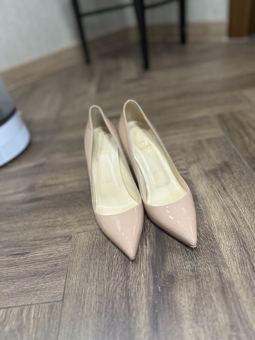 Продам кожанные туфли