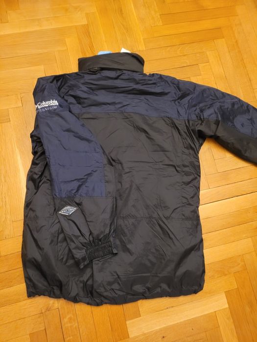 Columbia спортно яке XL НОВО!
