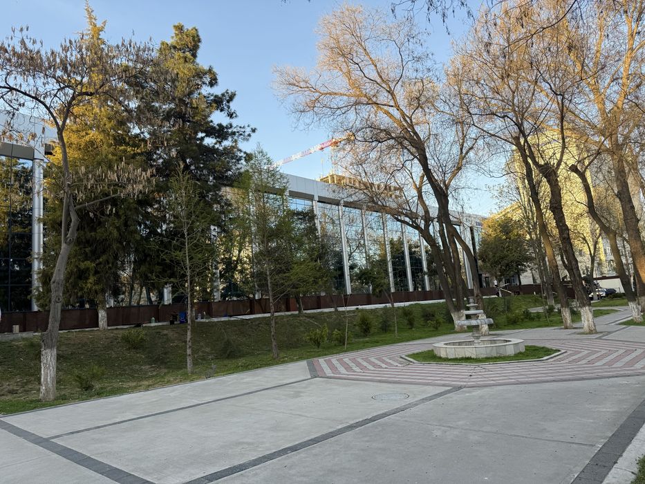 Сдается офис 15 m2 c новым ремонтом в центре города