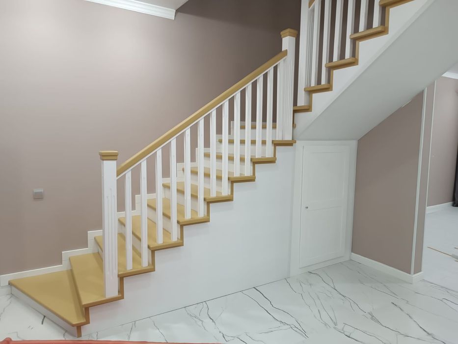 Изготовление лестниц и корпусной мебели