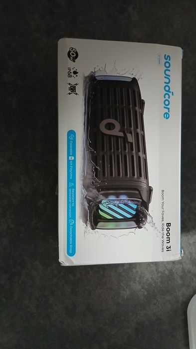 Boxă portabilă noua în cutie