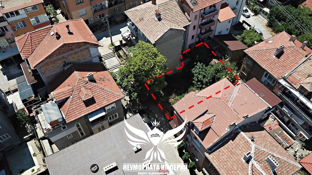 Продавам инвестиционен парцел/имот УПИ с площ от 141кв.м. гр.Асеновград кв.Изток