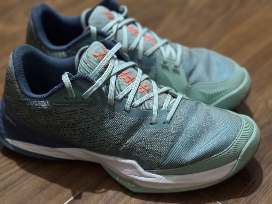 Продаются брендовые беговые спортивные кросовки