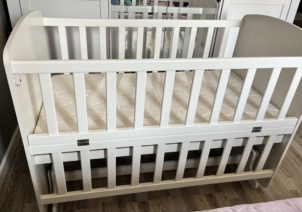 Кроватка как новая! Срочно — в связи с переездом