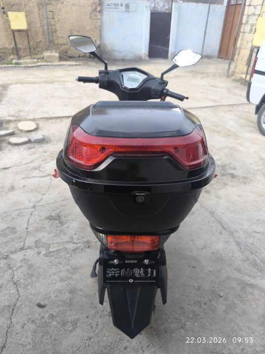 В продаже электро-скутер