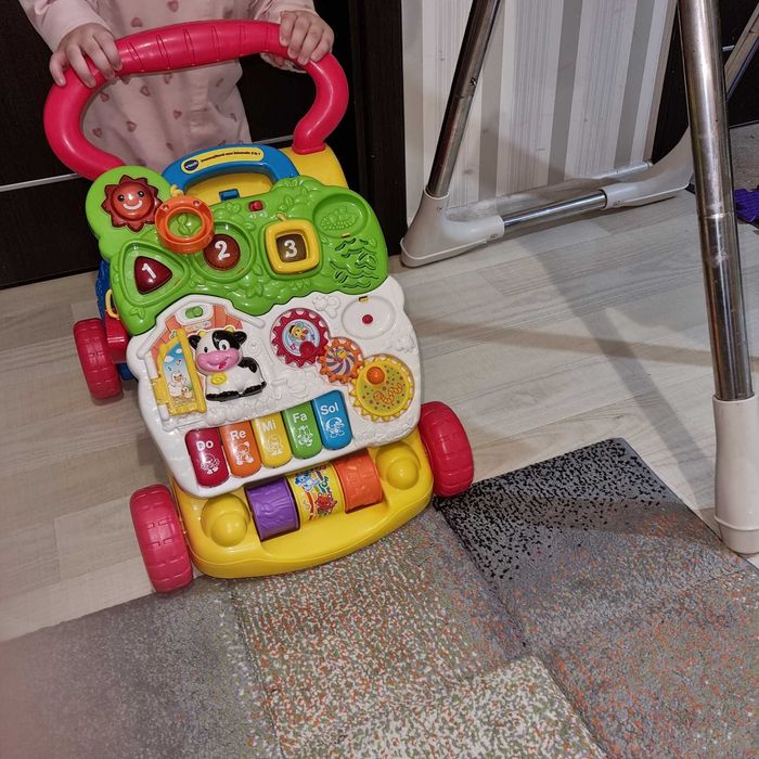Premergător VTech Interactiv 2 în 1, Multicolor,6-30 Luni,Limba Romana