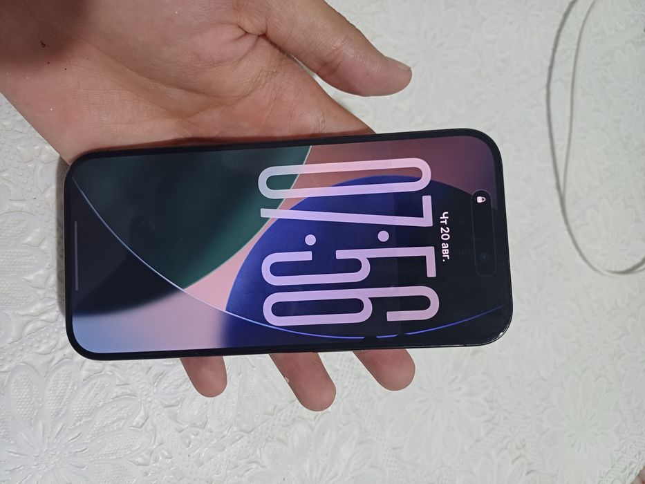 Продам Iphone 15 pro