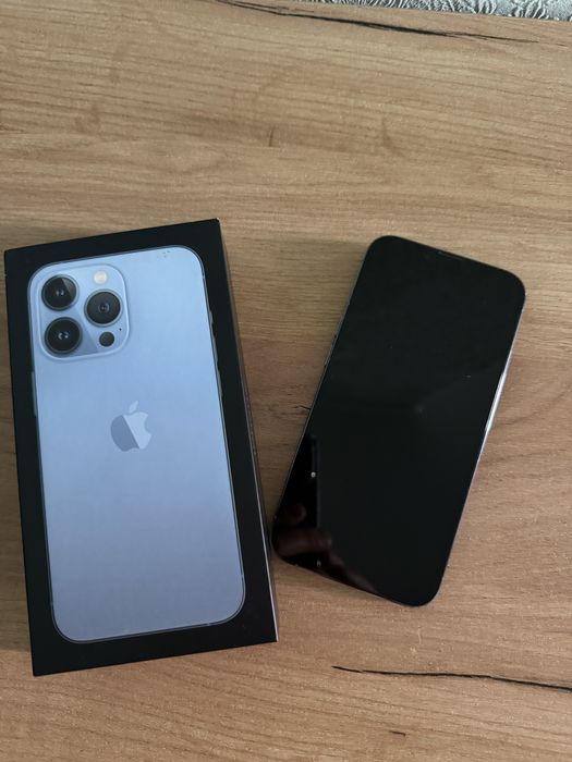Продам Iphone 13 pro
