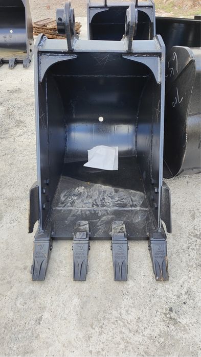 Ковш, клык, быстросемь, адаптер, зуб коронка