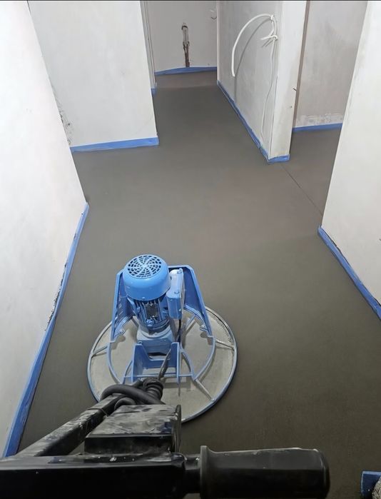 Șape / mecanizate / elicopterizate / case / garaje / hale