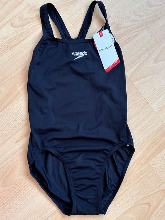 Нови цели бански за плуване Arena & Speedo