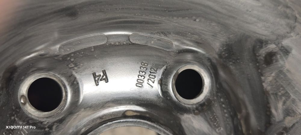 Джанти 16 VW железни с тасове