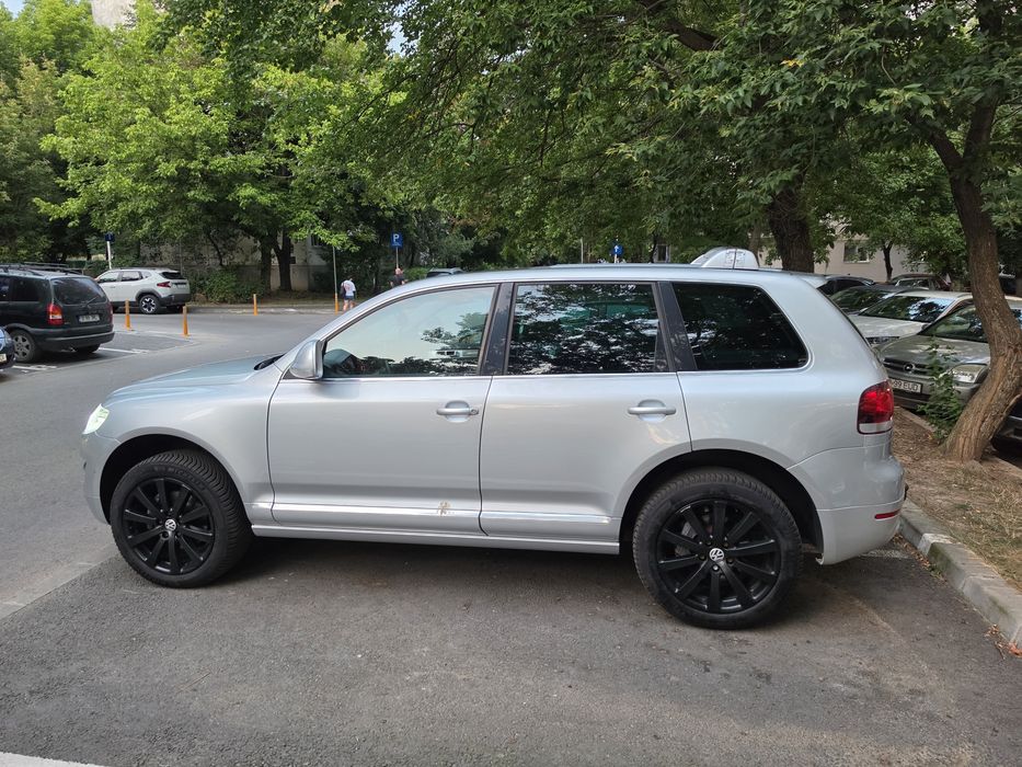 VOLKSWAGEN Touareg 2010 — imagine 2