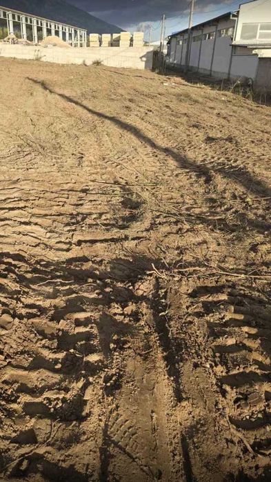 Продава се Парцел в Карлово - 3000 кв.м за 36 €/кв.м - Снимка #2