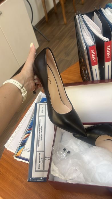 Продам туфли 37 размер