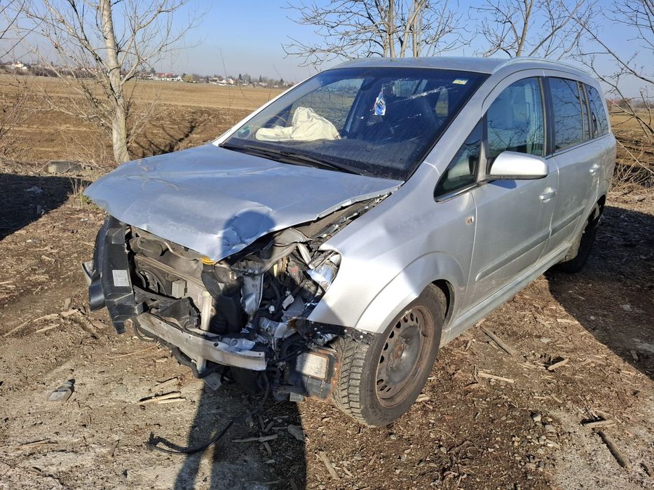 Suport pompa abs 13214940   1.7 cdti A17DTR Opel Zafira B [2005 - 201