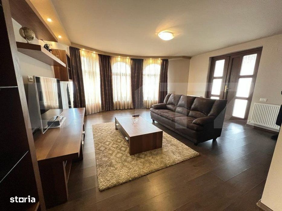 Vila / Casa de vis,  246 mp utili, garaj, Stupini