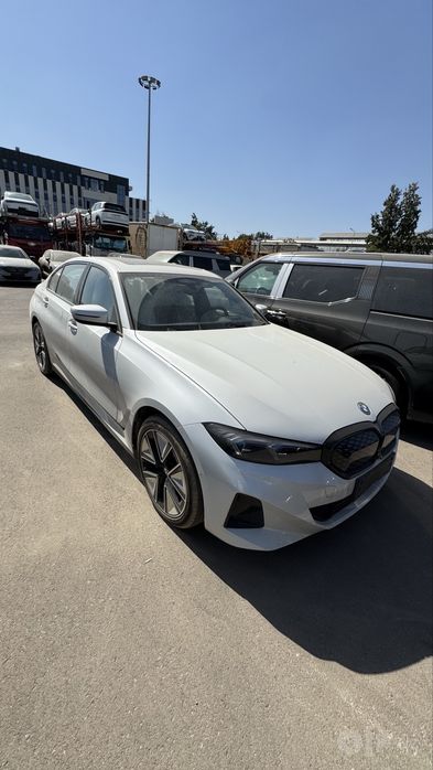 BMW I3 edrive 35L