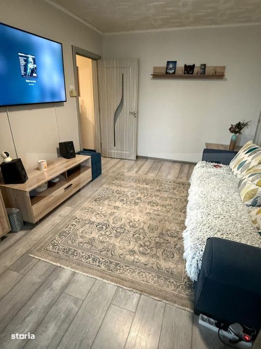 Apartament 3 camere decomandat - zona Noua, mobilat, utilat