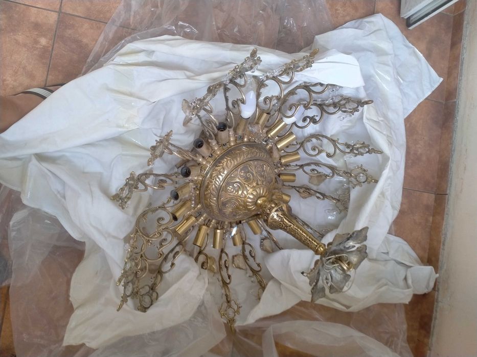 бронзовая люстра