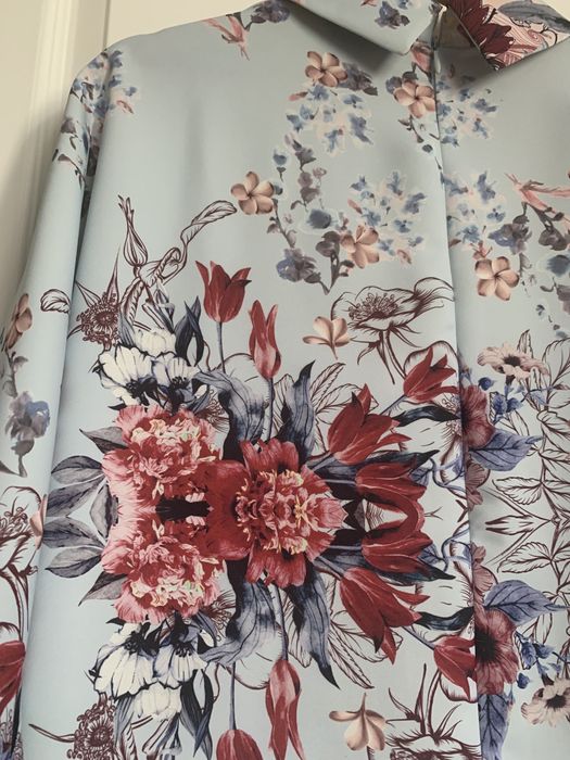 Рокля риза размер 38