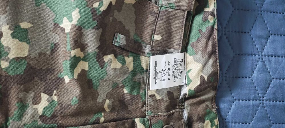 2 perechi pantaloni combat, armata română 42/0