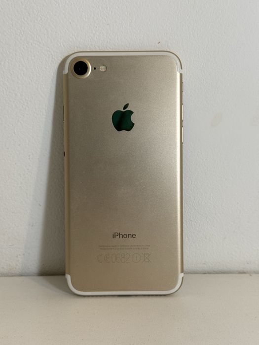 iPhone 7 Gold, 32GB, iOS 14.3