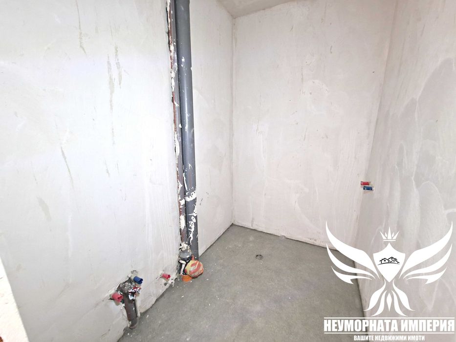 Продава се Тристаен апартамент в Асеновград - 114 кв.м за 904 €/кв.м - Снимка #13