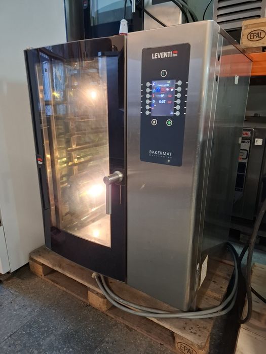 Cuptor electric convectie