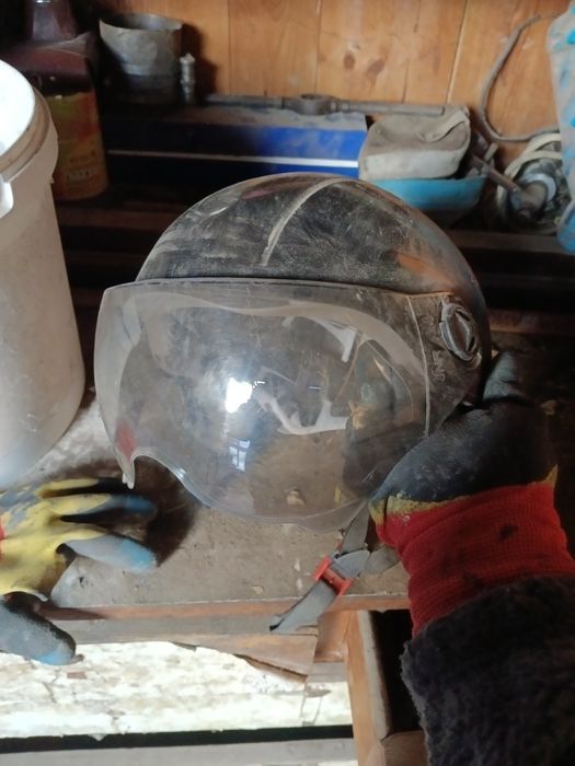 Продам шлем для мопеда