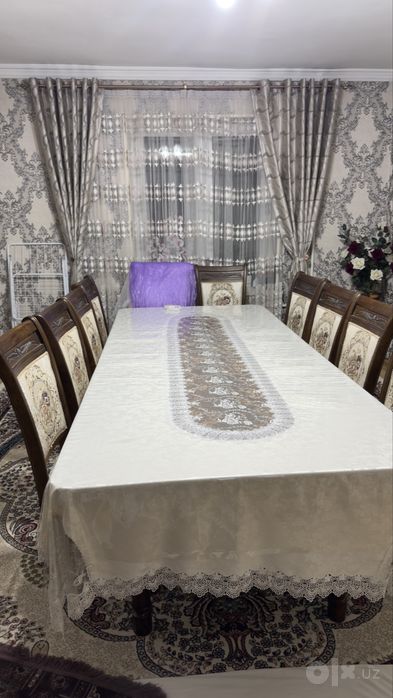 Стол стул сотилади срочно