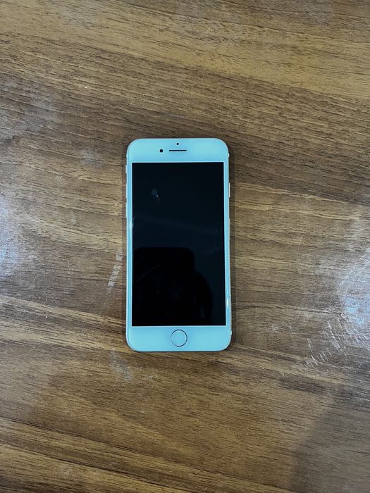 Продам айфон 7 128гб все работает