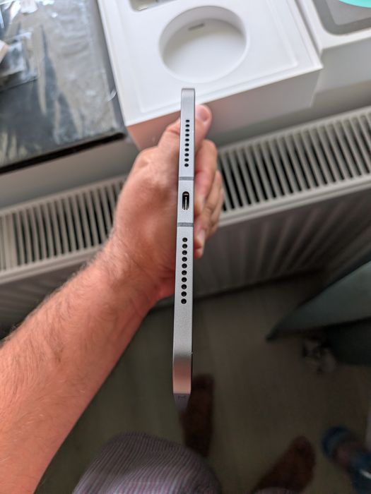 Ipad mini 6 sanatate baterie 95% cu slot sim perfect functionala
