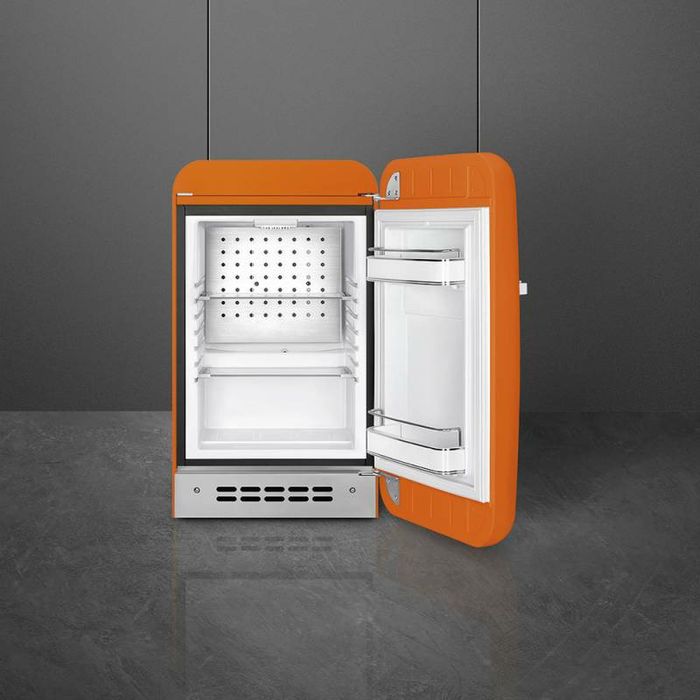 Vand mini frigider NOU marca  Smeg portocaliu premium