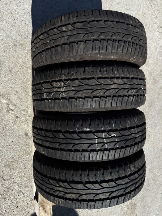Anvelope 195/60R15 Debica Vara