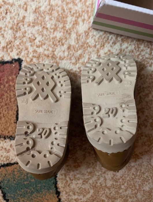 Ghete de piele pentru copii mărimea 20