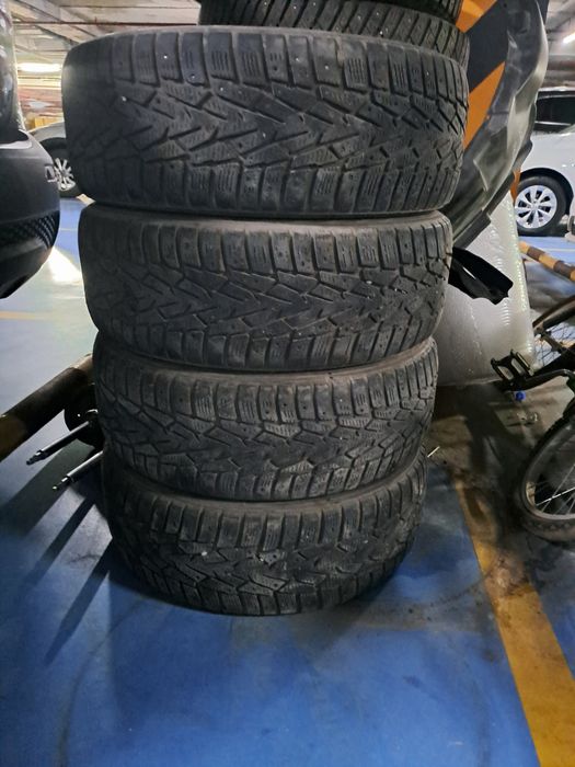 Продам шины 16 размера
