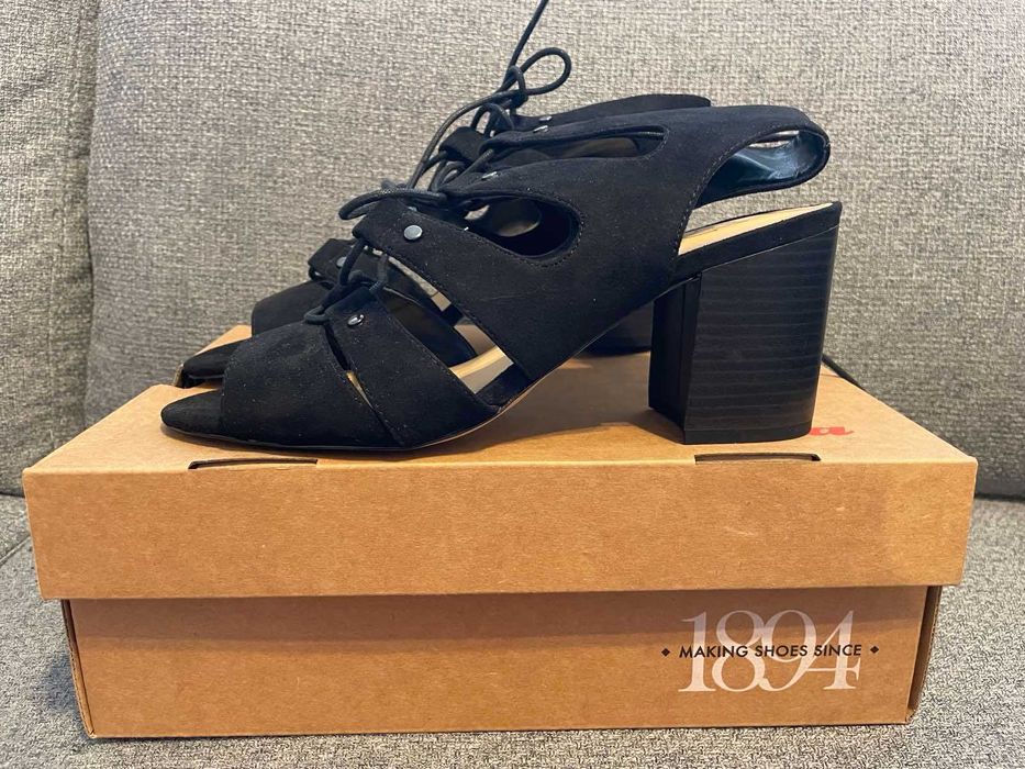 Дамски сандали Bata