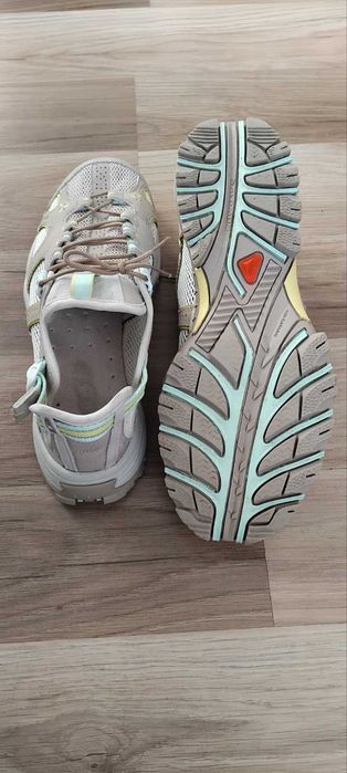 Дамски туристически сандали, мрежести - Salomon Techamphibian