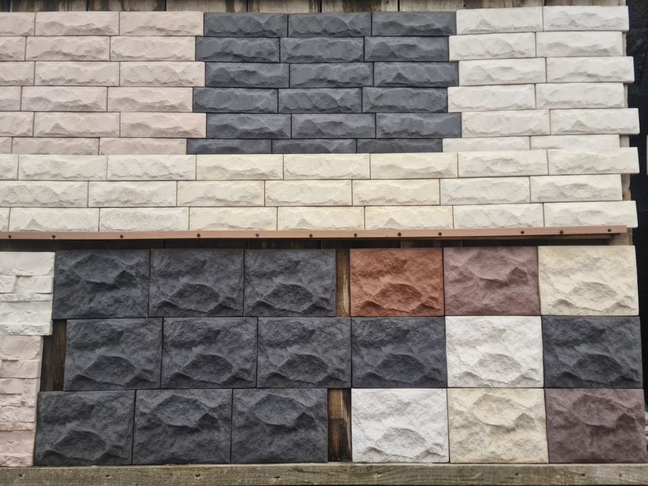 Pavaje . Piatra . Dale