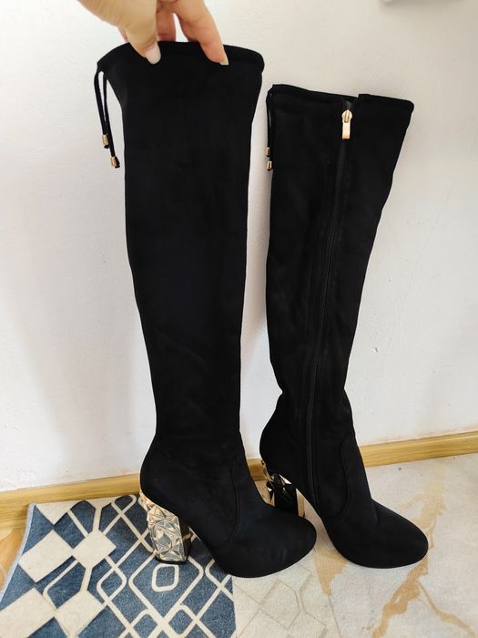 Продам обувь новая