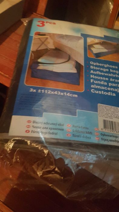 casca bicicleta , pereti pavilion , chinga transport ,huse haine