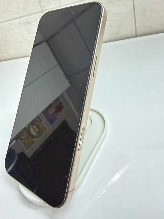 Продам  Айфон 16 про мах