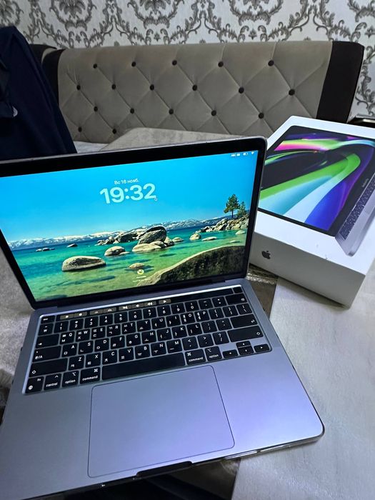MacBook Pro M1 inch 13.3 xolati 10/10 ideal 8/512