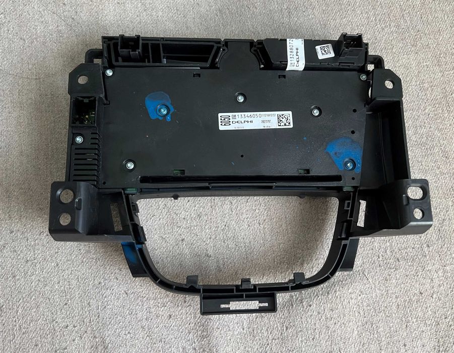 Modul Radio CD 400 Delphi GM  Opel Astra J Insignia Zafira C Mokka