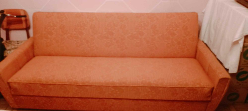 Mobilier Clasic de Calitate din Lemn