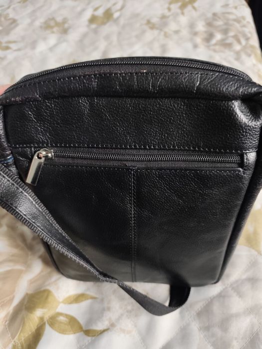 Мъжка чанта от естествена кожа