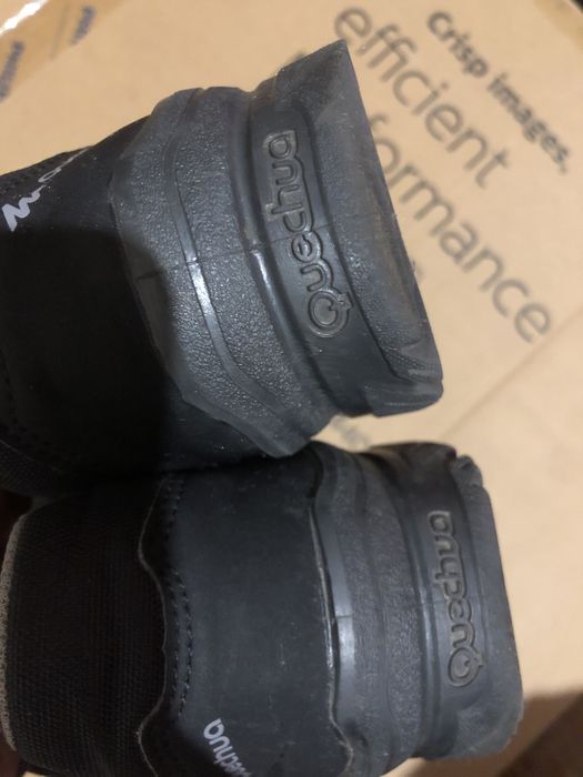 Decatlon  кросовки  утепленные 39р -40